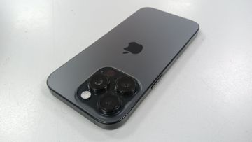 Б/в Мобільний телефон Apple iphone 16 pro 128gb 01-200860728