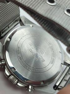 01-200201836: Casio efv-610 dw