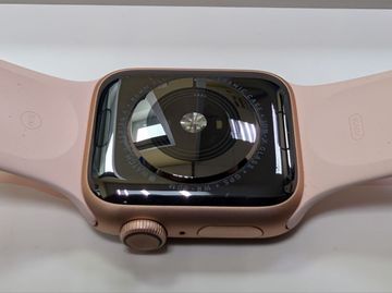 Б/в Смарт-годинник Apple watch series 4 gps 40mm aluminium case a1977 01-200885844
