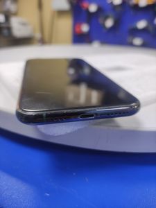 Б/в Мобільний телефон Apple iphone 11 pro 256gb 01-200903690