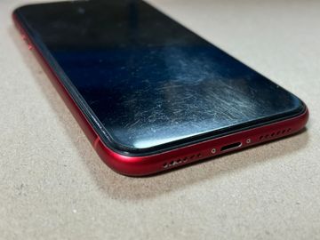 Б/у Мобільний телефон Apple iphone xr 128gb 01-200910151