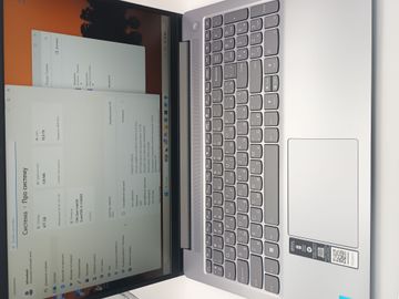 Б/в Ноутбук Lenovo 15/core i5-13420h ddr5/16gb ddr5/ssd 512 gb/*інтегрована 01-200908969