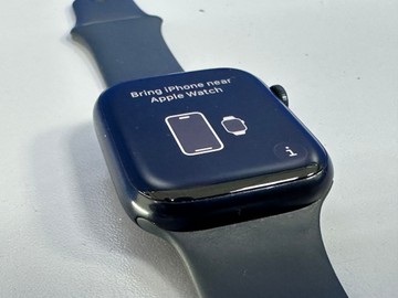 Б/в Смарт-годинник Apple watch series 8 gps 45mm aluminum case 01-200929801