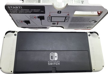 Б/в Ігрова приставка Nintendo switch oled 01-200912187
