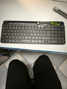 Б/у Клавиатура Logitech k580 01-200941229