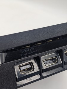 Б/в Ігрова приставка Sony playstation 4 slim 1tb 01-200906640