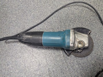 Б/в Кутова шліфмашина Makita ga5030 01-200945342