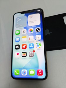 Б/у Мобільний телефон Apple iphone 11 pro max 256gb 01-200943952