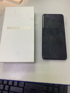 Б/в Мобільний телефон Honor 200 12/512gb 01-200958589