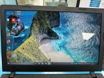 Б/в Ноутбук Lenovo 15/celeron n2840 ddr3/4gb ddr3/hdd 300 gb/ssd 500 gb/*інтегрована 01-200968300