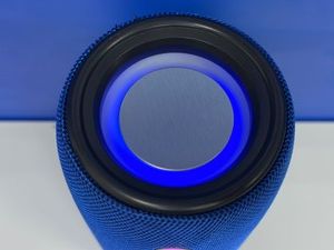 Б/у Bluetooth колонка Cyboo 105269 01-200979880