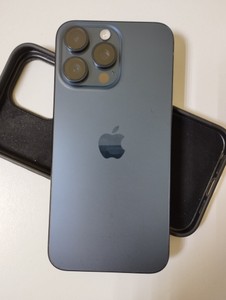 Б/в Мобільний телефон Apple iphone 15 pro max 512gb 01-200999128