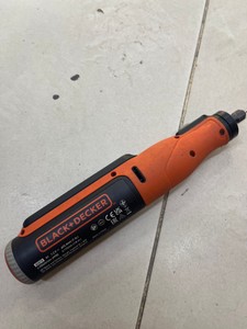 Б/в Багатофункціональний інструмент Black&Decker bcrt8i 01-200991484
