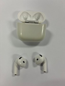 Б/в Навушники Apple airpods 4 with active noise cancellation 01-200999101