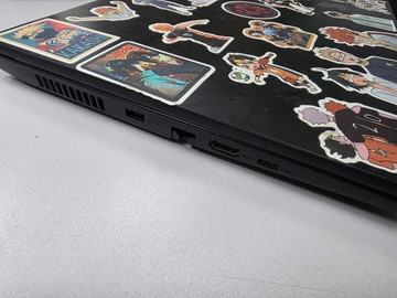 Б/у Ноутбук Lenovo 15/ryzen 5 5600h ddr4/8gb ddr4/hdd *відсутній/ssd 512 gb/geforce gtx1650 4gb 01-201008346