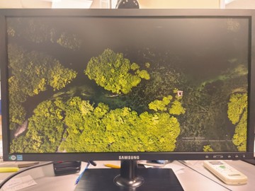 Б/в Монітор Samsung ls22c200b 01-201017917