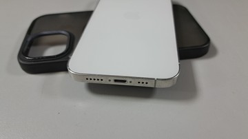 Б/в Мобільний телефон Apple iphone 12 pro 256gb 01-201013961