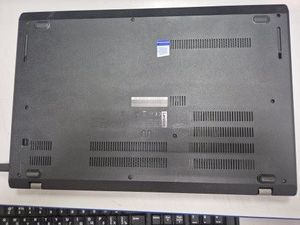 Б/в Ноутбук Lenovo 15/core i5 8250u ddr4/8gb ddr4/ssd 240 gb/*інтегрована 01-201032365