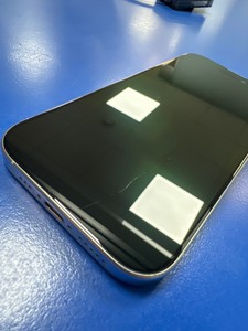 Б/в Мобільний телефон Apple iphone 16 pro 128gb 01-200902265