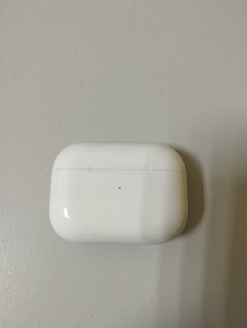 Б/в Навушники Apple airpods pro 2nd generation with magsafe charging case usb-c 01-201041934