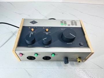Б/в Звукова карта Universal Audio volt 276 01-201062540