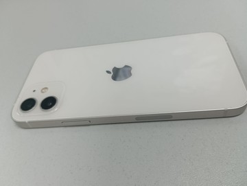 Б/в Мобільний телефон Apple iphone 12 64gb 01-201064186