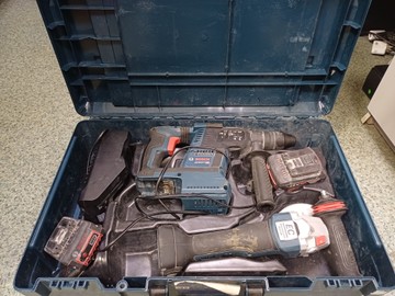 Bosch gws 18v-10 pc/ gbh 18v-26 f/ 2акб 5ah зп кейс