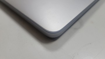 Б/в Ноутбук Apple macbook pro 16" 2019 /a2141 /core i7 2,6ghz /ram 32gb /ssd 512gb /amd radeon pro 5300m 01-201027957