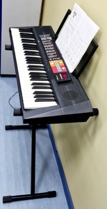 Б/в Синтезатор Yamaha psr-f51 01-201179781