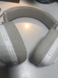 01-200563049: Logitech zone vibe 100