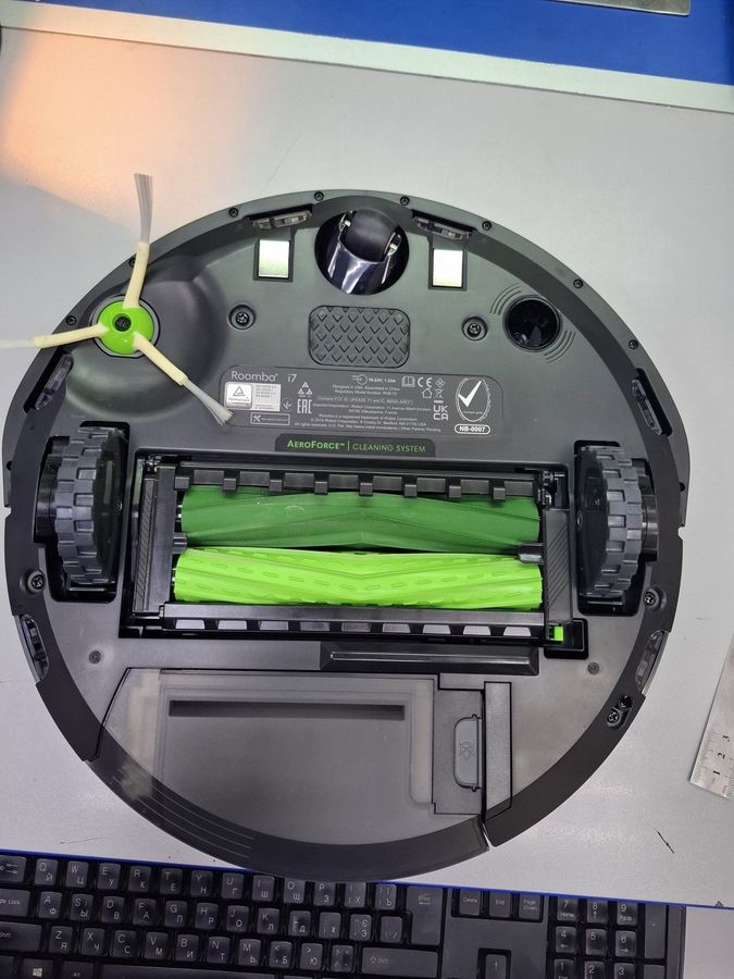 Irobot roomba i7