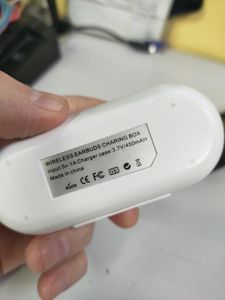 01-200609153: Wireless earbuds