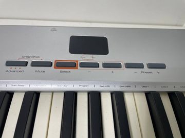 Б/у Midi-клавиатура M-Audio oxygen 61 mkv 01-200635396