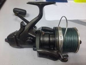 01-200754977: Shimano big baitrunner long cast