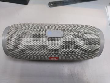 01-200762811: Jbl charge 3