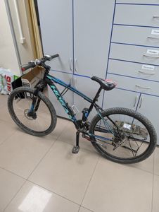 Hogan невідома, колеса 27 дюймів