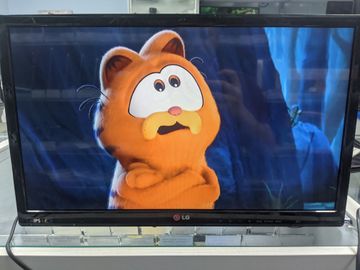 01-200795045: Lg 22ma33d