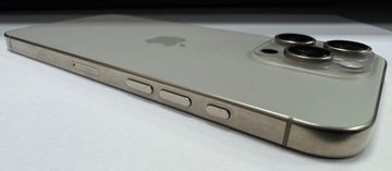 01-200800278: Apple iphone 16 pro max 256gb