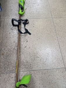 Б/в Електрокоса Кедр кг-2700 01-200803872