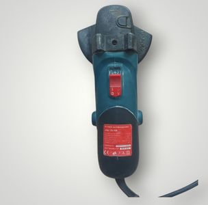 Б/у Угловая шлифмашина Зенит зуш-125/950 01-200603307