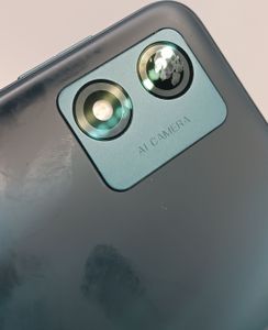 Б/в Мобільний телефон Motorola moto e13 2/64gb 01-200818940