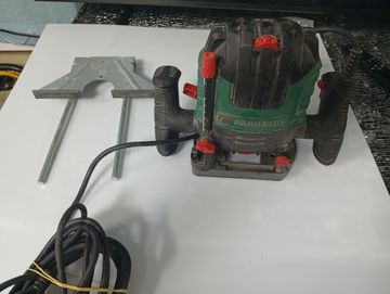 Б/в Фрезер Parkside pof 1200 d3 01-200854098