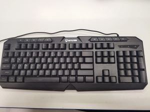 Б/у Игровая клавиатура Battletron gaming keyboard with led 01-200854114