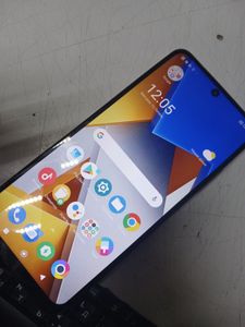 Б/в Мобільний телефон Poco m4 pro 4g 6/128gb 01-200869071