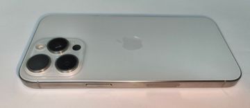 Б/в Мобільний телефон Apple iphone 15 pro max 512gb esim 01-200868531