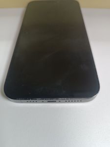 Б/в Мобільний телефон Apple iphone 14 pro 256gb esim 01-200871835