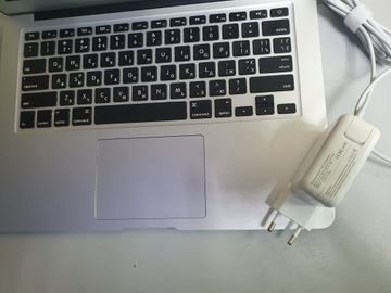 Б/в Ноутбук Apple macbook air a1466 13,3" core i5 1.4 ghz/ram4gb/ssd128gb/intel hd graphics 5000 01-200872253