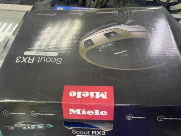 Б/в Робот-пилосос Miele spql0 scout rx3 runner 01-200875657