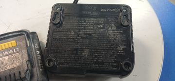 Б/в Перфоратор Dewalt dch133 / 1акб 1,7ah / зп 01-200878623