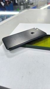 Б/в Мобільний телефон Apple iphone 7 32gb 01-200889750